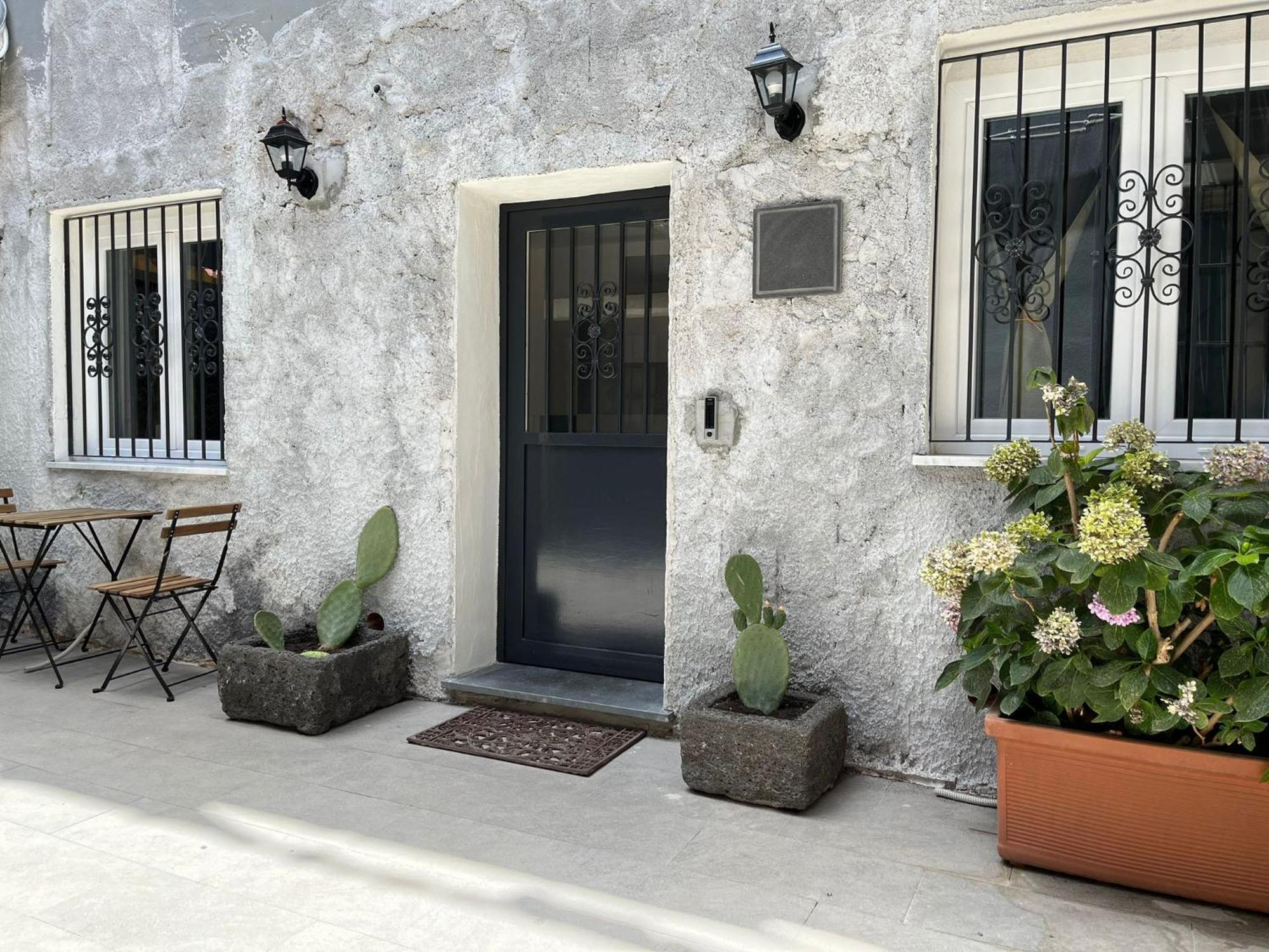 Il Cortiletto Catânia Exterior foto