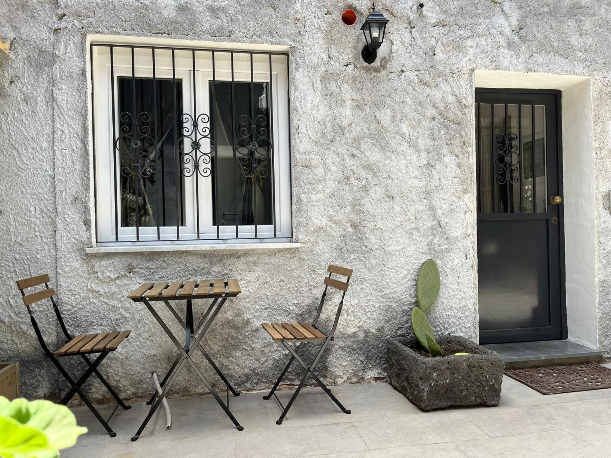 Il Cortiletto Catânia Exterior foto